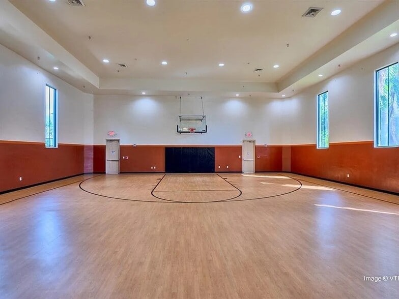 Building Photo - 3390 NW 125th Ave