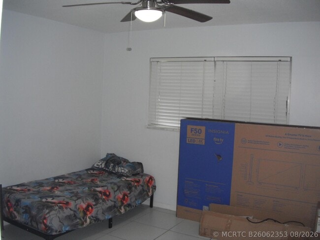 Building Photo - 4169 SW 67th Ave