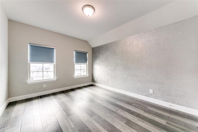 Building Photo - 17660 Sequoia Dr