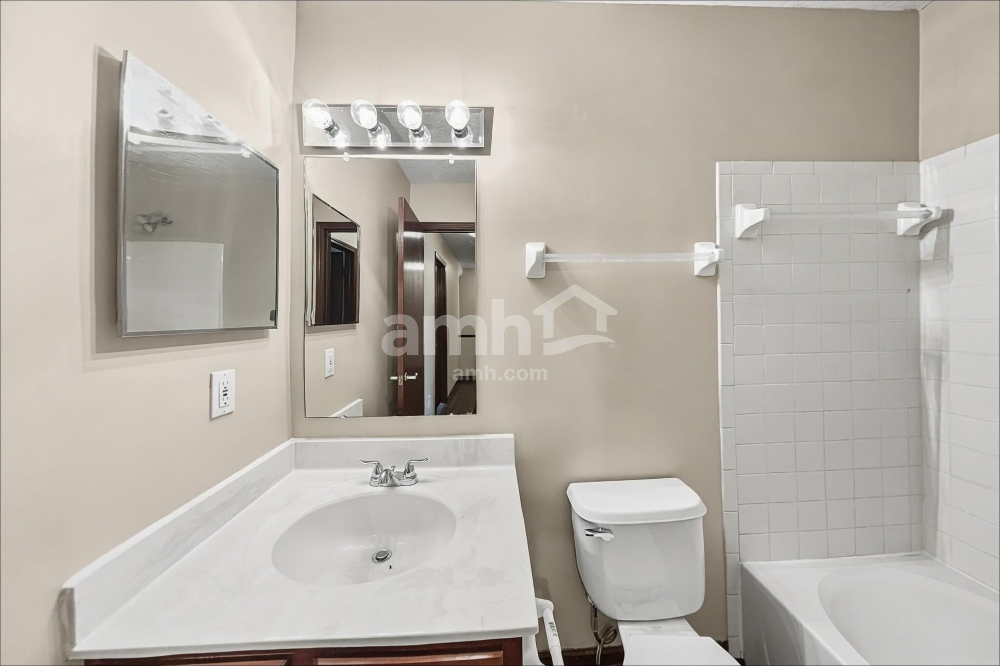 Building Photo - 5829 Sharets Dr