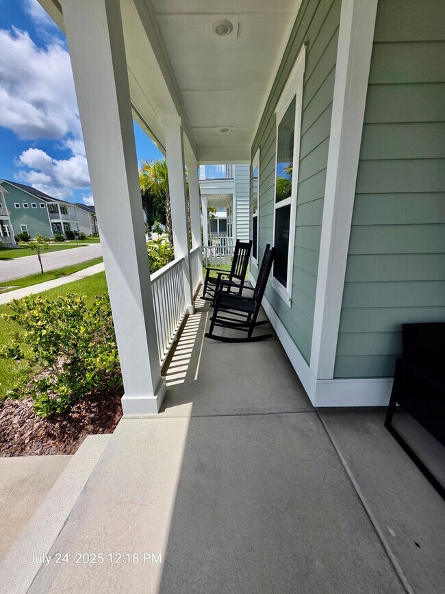 Building Photo - Like new 4 bedroom + loft - Stonoview - Jo...