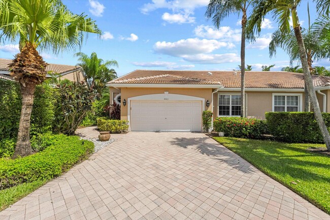 Primary Photo - 4663 Carlton Golf Dr