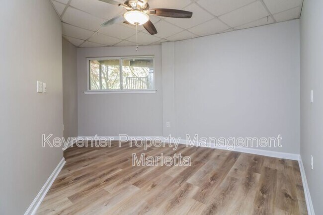 Building Photo - 153 Learner Ct