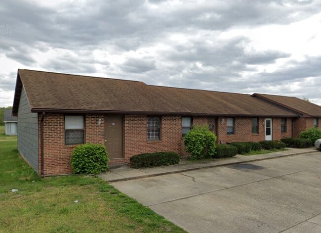 Building Photo - 8701 N Raintree Ct