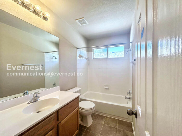 Building Photo - 11503 Johnny Weismuller Ln