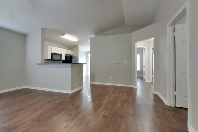 Building Photo - 3150 Kelling St