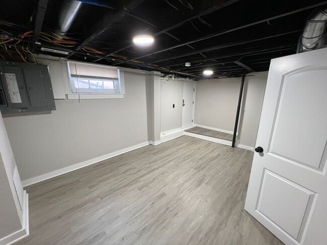 Building Photo - Charming 3-Bedroom Lower-Level Duplex