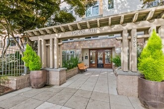 Building Photo - 1Bd/1Ba Kirkland Condo