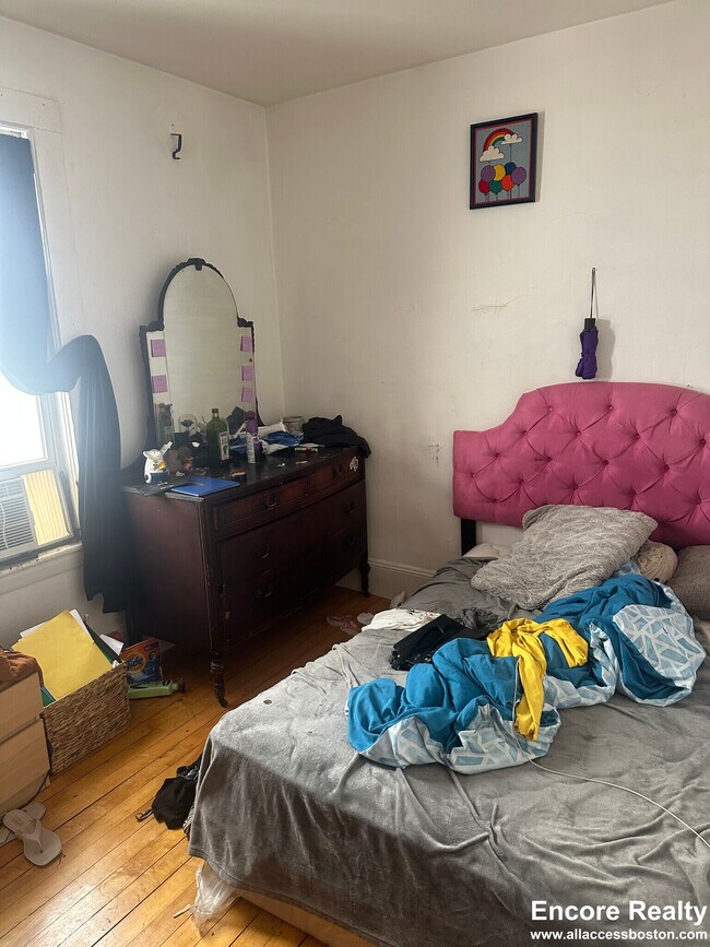 Building Photo - 80 Prentiss St