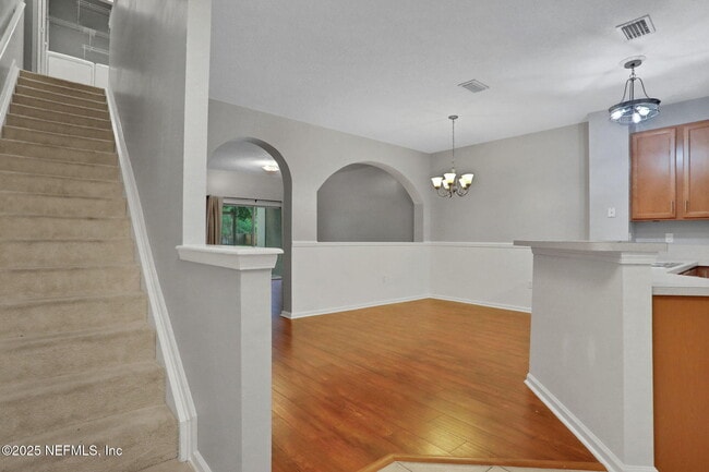 Building Photo - 9744 Summer Grove Way W