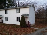 Building Photo - Christiansburg, 3 BR / 2.5 BA Available Now.