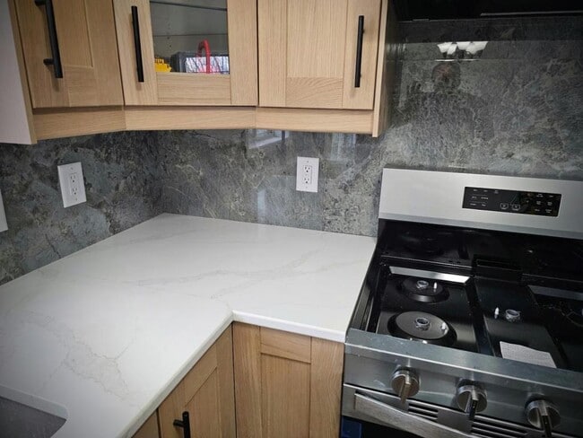 Building Photo - 5364 56th Ave NW