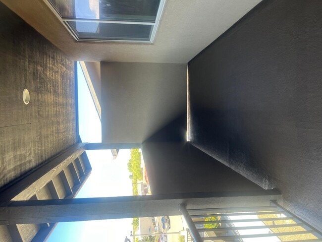 Building Photo - 357 Cliffs Pkwy