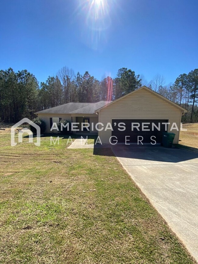 Building Photo - Home for rent in McCalla, AL!!! AVAILABLE NOW!!