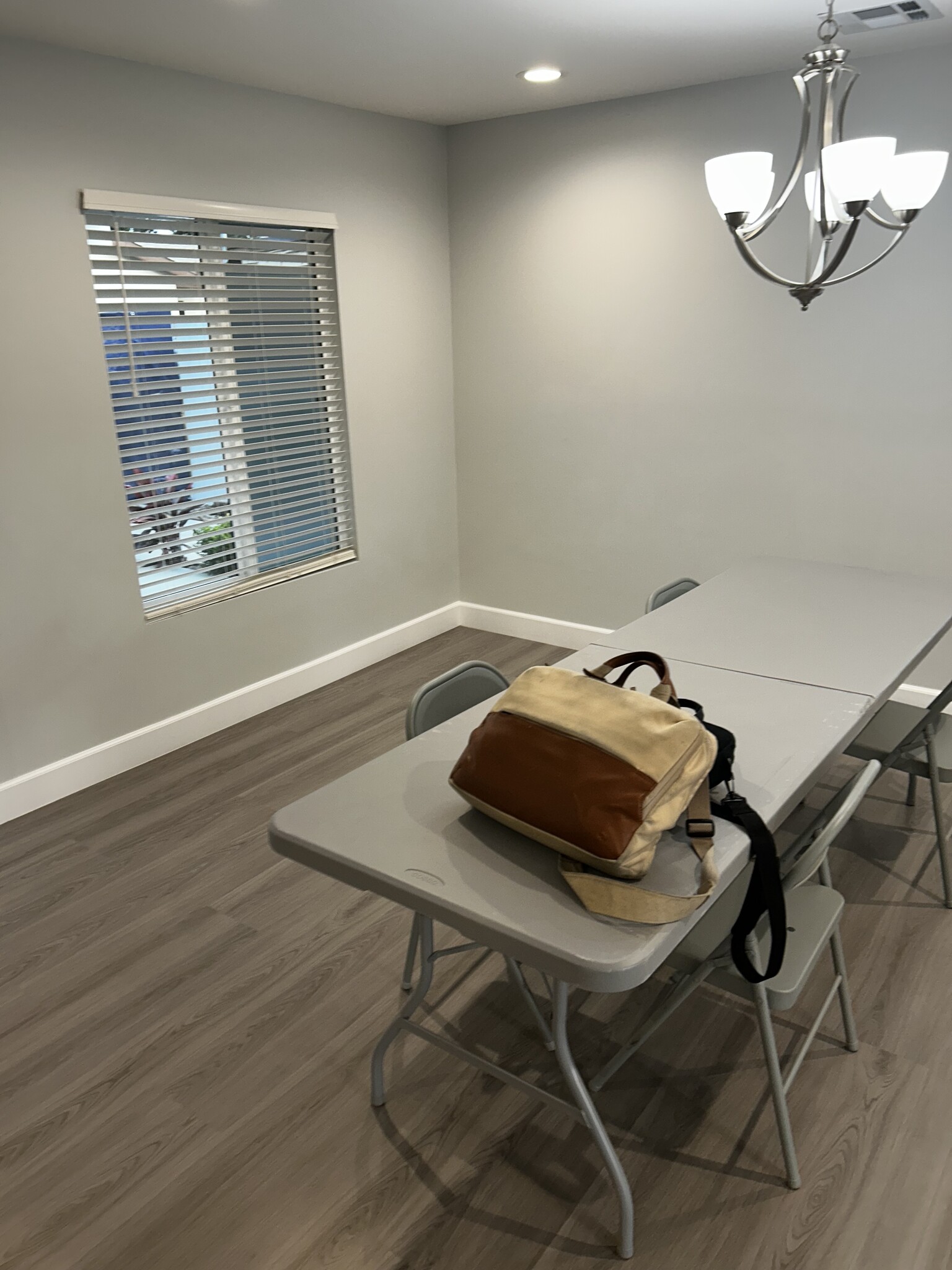 Dining Area - 7814 Lindley Ave