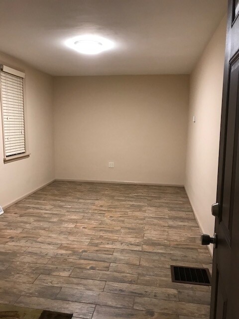 Living Room - 1520 4th Ave