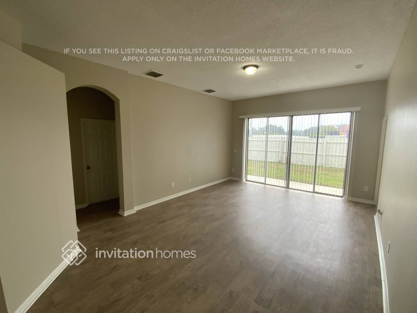 Building Photo - 2700 Port Ct