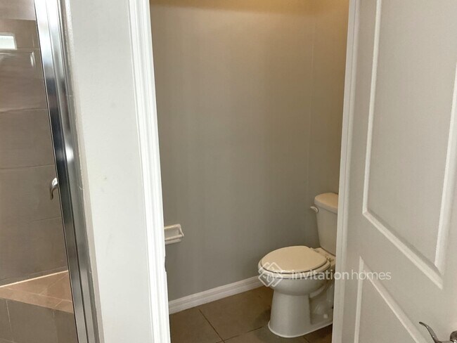 Building Photo - 3711 Wayfarer Wy