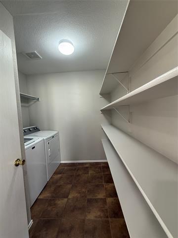 Building Photo - 705 Baldwin Rd