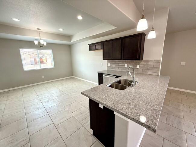 Building Photo - Newly Built 3-Bedroom, 2-Bath Home in a Prime Location Near Hospital & Shopping!