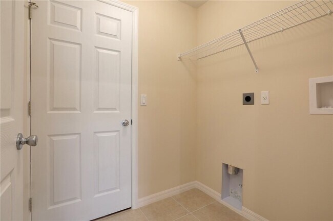 Building Photo - 741 Capon Terrace