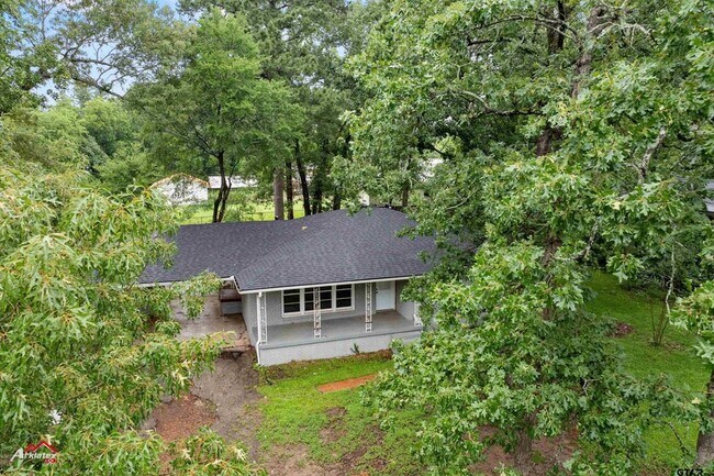 Building Photo - 1307 Ash Ln