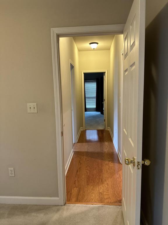 Building Photo - 105 Summertime Point