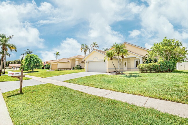 Building Photo - 5148 Rosen Blvd