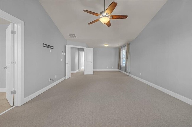 Building Photo - 2048 Village Crest Dr NW