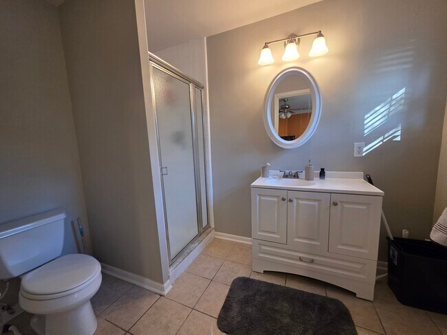 Building Photo - Beautiful Sweetwater Property