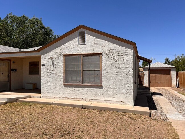 Building Photo - 3rd Street Duplex