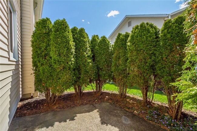 Building Photo - 644 Eastbrooke Ln