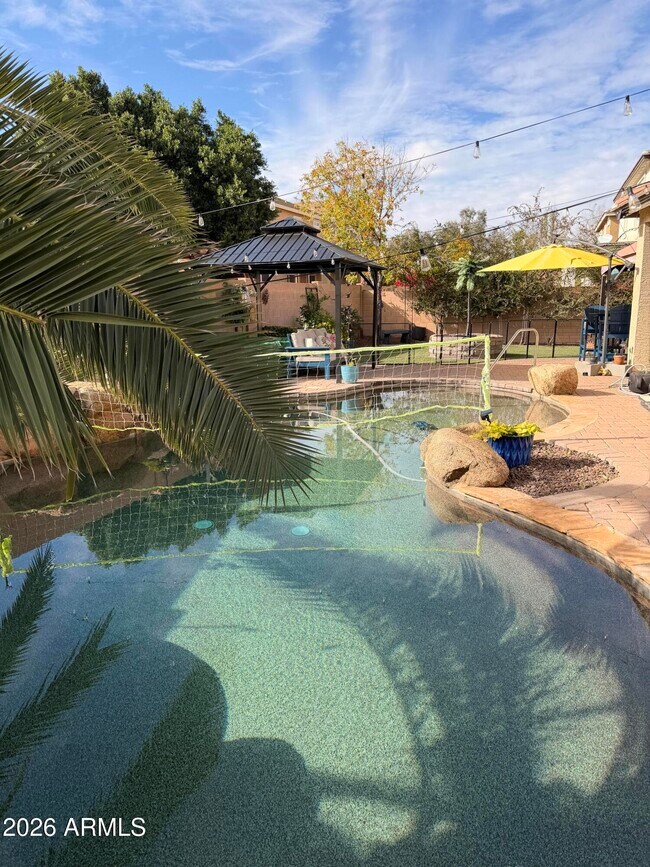 Building Photo - 17239 W Ironwood St