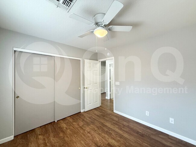 Building Photo - 13373 W Boca Raton Rd