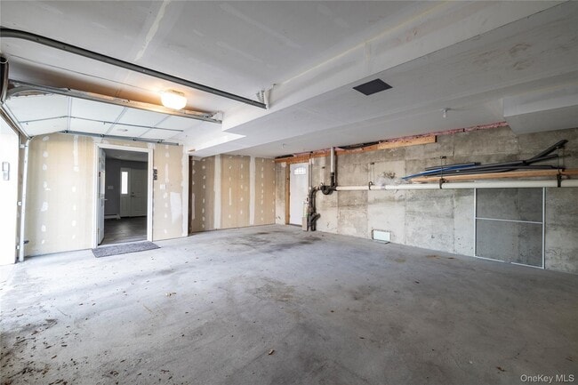 Building Photo - 105 Arizona Ave