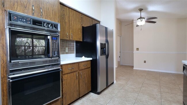 Building Photo - 10960 Echo Loop