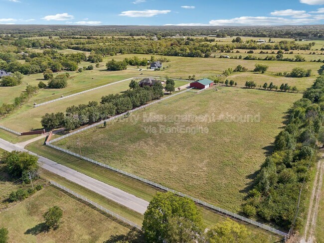 Building Photo - 6202 E 191st St S