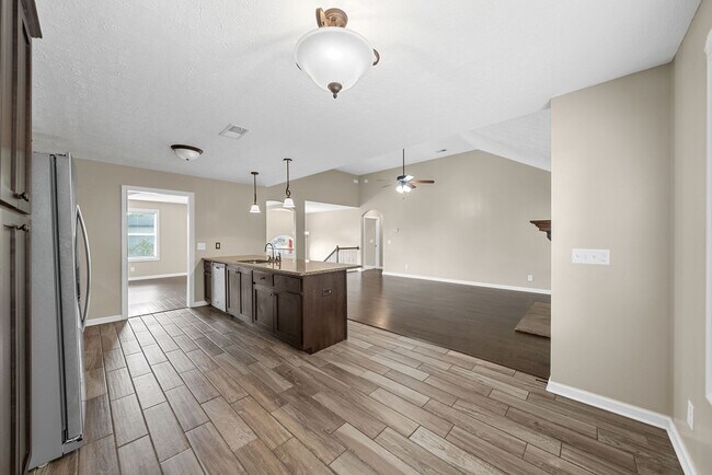 Building Photo - 1227 Brigade Dr