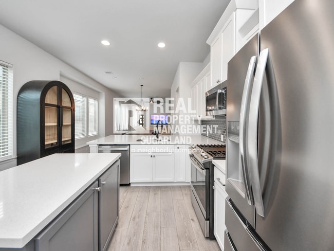 Building Photo - 4219 Colony Ln