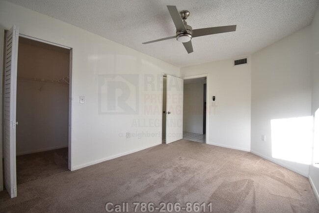 Building Photo - Prime Rental: Spacious 2-Bed, 2-Bath In Carmel Lakes Gated Community