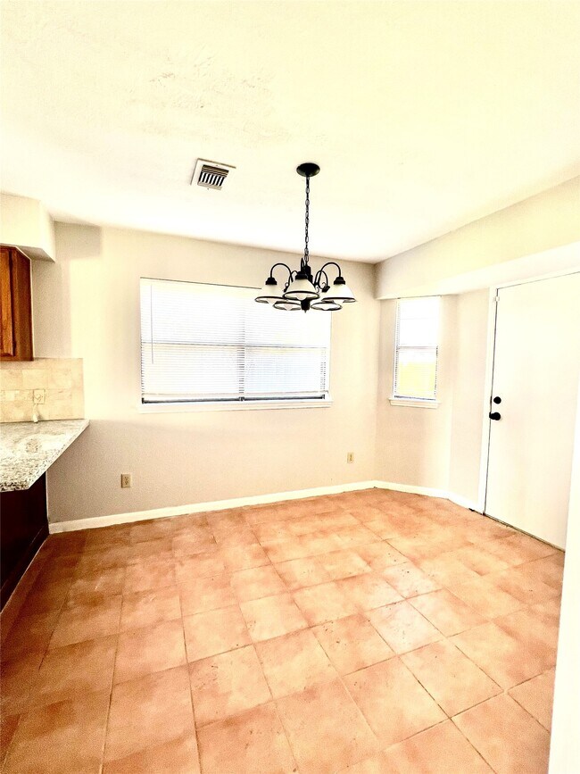 Building Photo - 16307 Morning Quail Ct