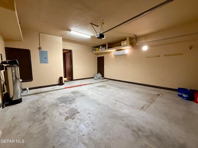 Building Photo - 7331 Brays Landing Drive