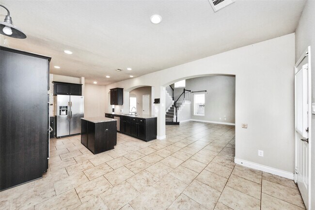 Building Photo - 24542 N Denham Ridge Ln