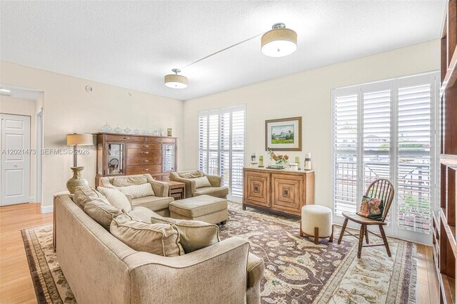 Building Photo - 8395 SW 73rd Ave