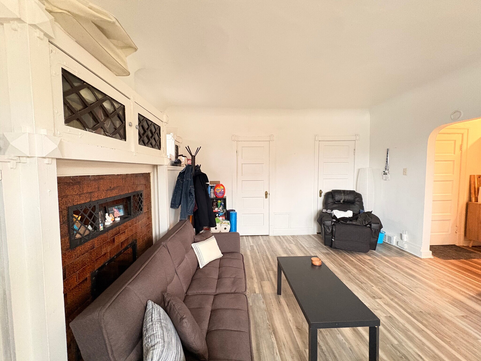 Building Photo - 5718 Ellsworth Ave