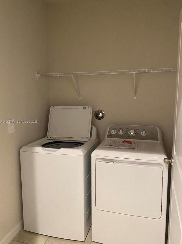 Building Photo - 323 Raspberry Rd