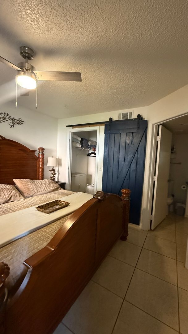Building Photo - Charming 1bed 1bath Condo in Kissimmee