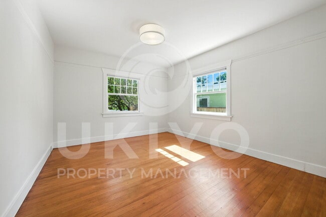 Building Photo - 4212 Arroyuelo Ave