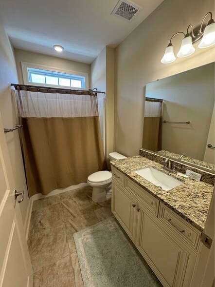 Building Photo - 81 Delray Dr