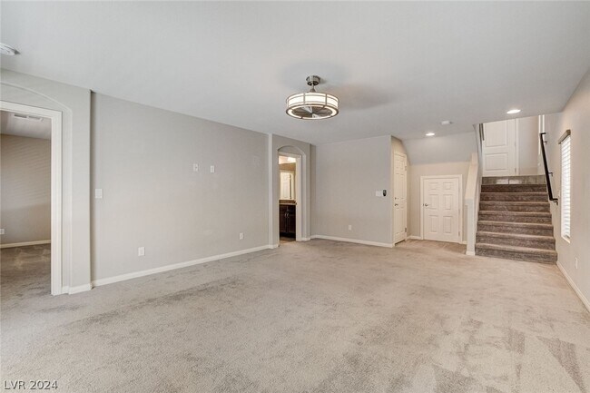 Building Photo - 6551 Foley Estate Ave